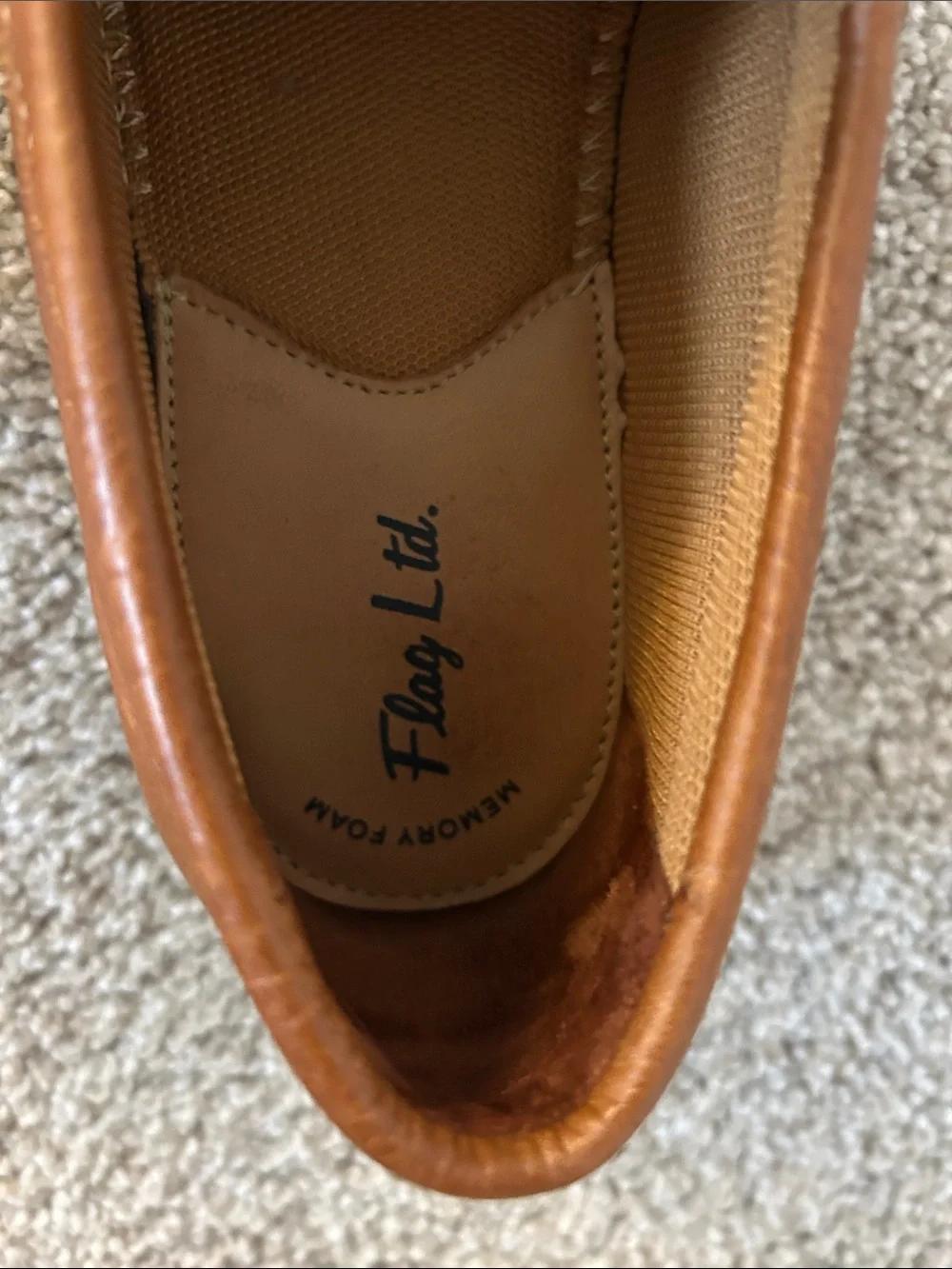 Boys Slip-On Leather Loafers in Brown leather size 6